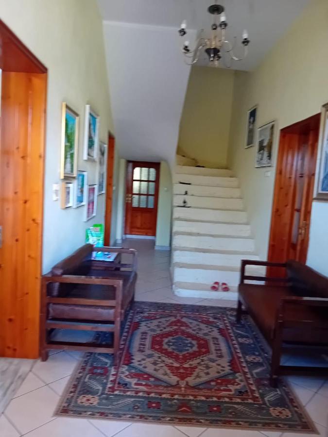 Stone Pazar Guest House จีโรคาสเตอร์ ภายนอก รูปภาพ